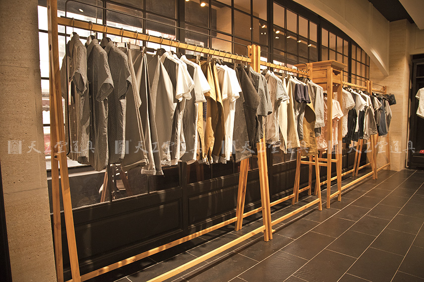 裝專賣店 展示道具