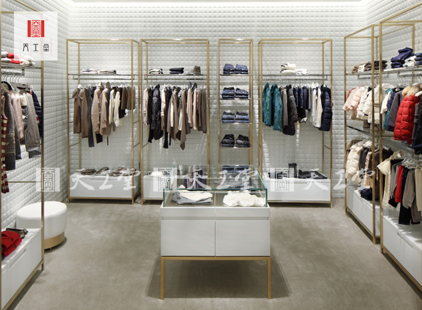 LIUJO女裝專賣店服裝展示架
