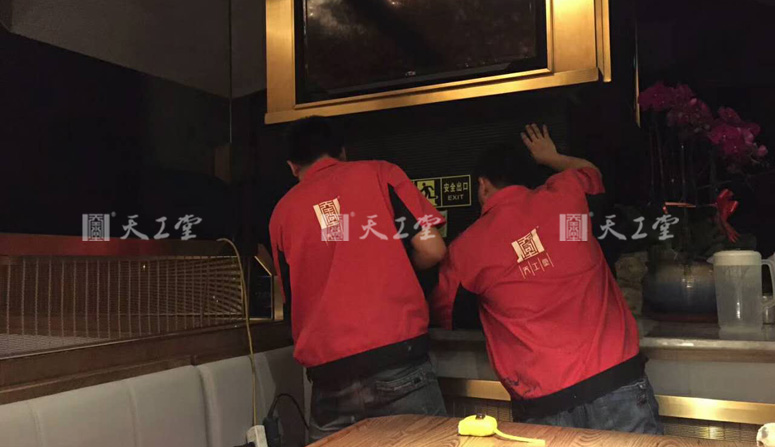 天工堂道具為麻神辣將火鍋定制的展示道具已安裝完工
