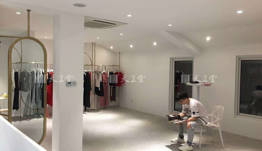 江陰女裝店安裝完工——天工堂道具案例