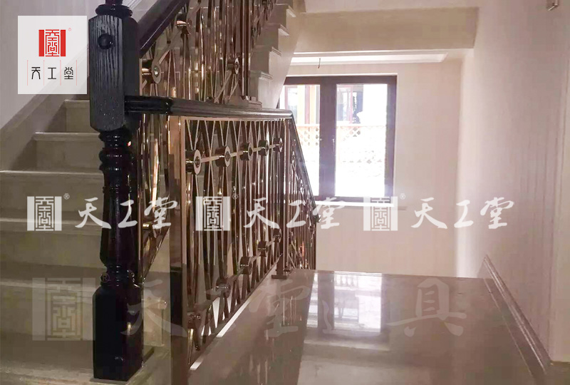 碧桂園樓梯扶手